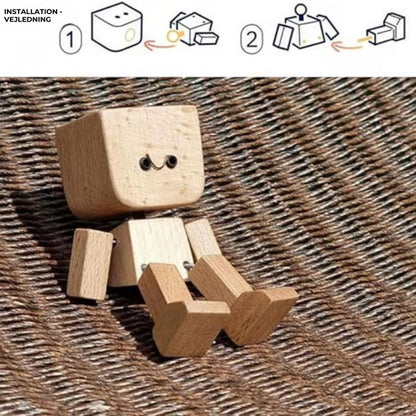 CharmFigur – Den Håndlavede Træfigur Med 12 Magnetiske Ansigtsudtryk